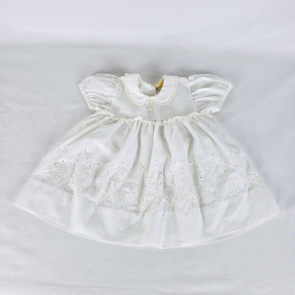 Vintage Madonna Baby Christening Dress Girls 0-6 Months Eyelet Lace Collared
